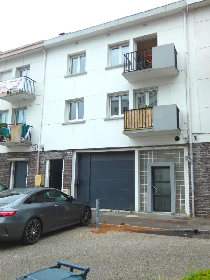 Lorient Hypercentre-Lumineux-Tout Confort-Balcon Exterior photo